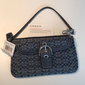 Coach wristlet wallet. Navy/silver white
